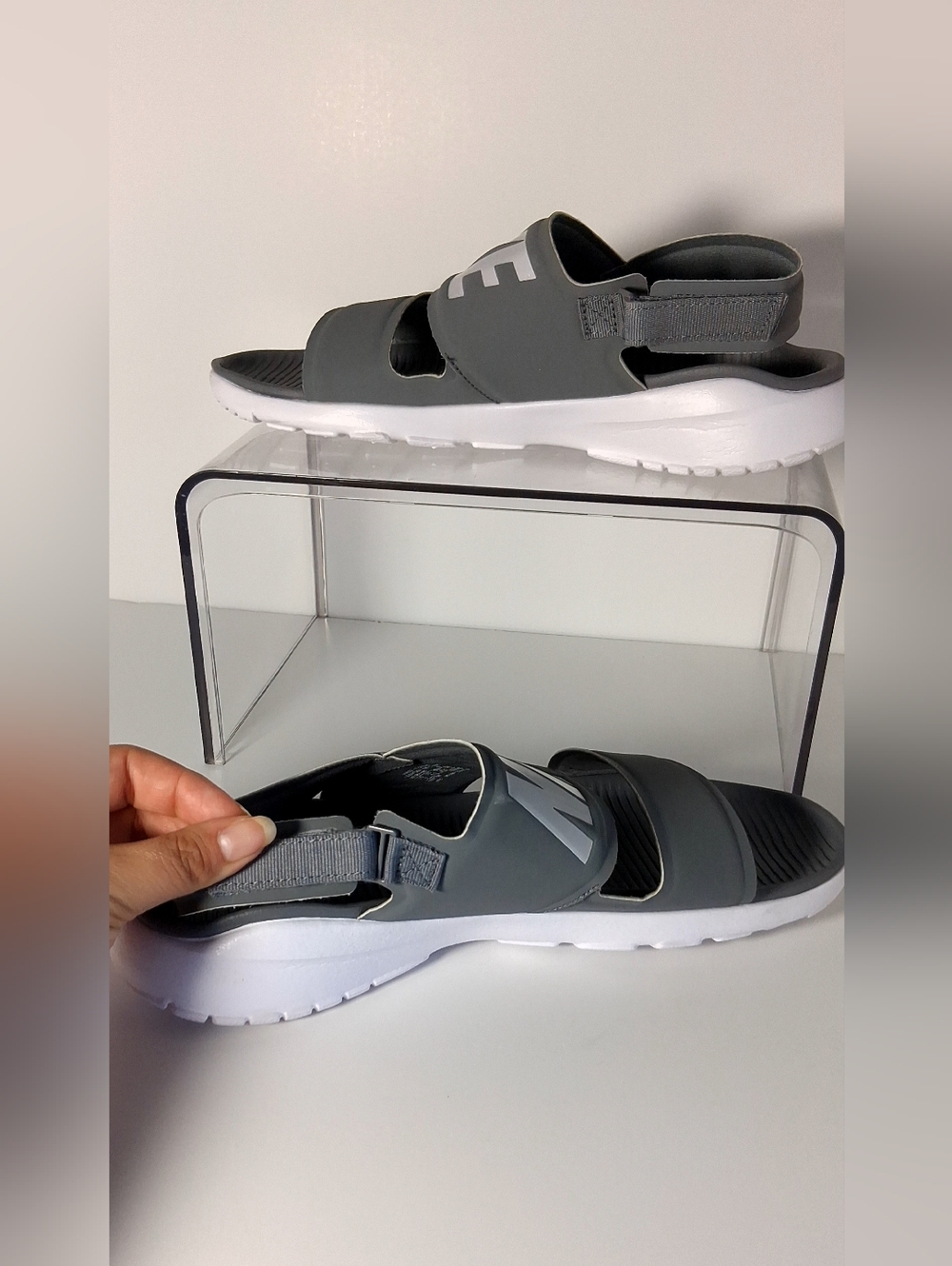 Nike Grey Logo Sport Women's Sandals Size 8 - Picture 14 of 16
